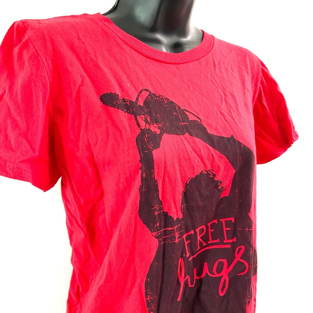 HORROR MOVIE GRAPHIC TEE